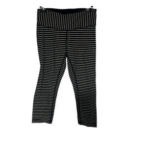 Lululemon Wunder Under Crop Capri Leggings Size 6 Black White Stripe High Rise